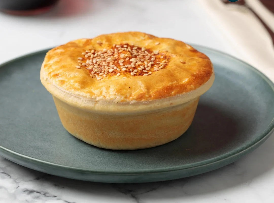 Ivan's Beef & Red Wine Pies 220g (12)