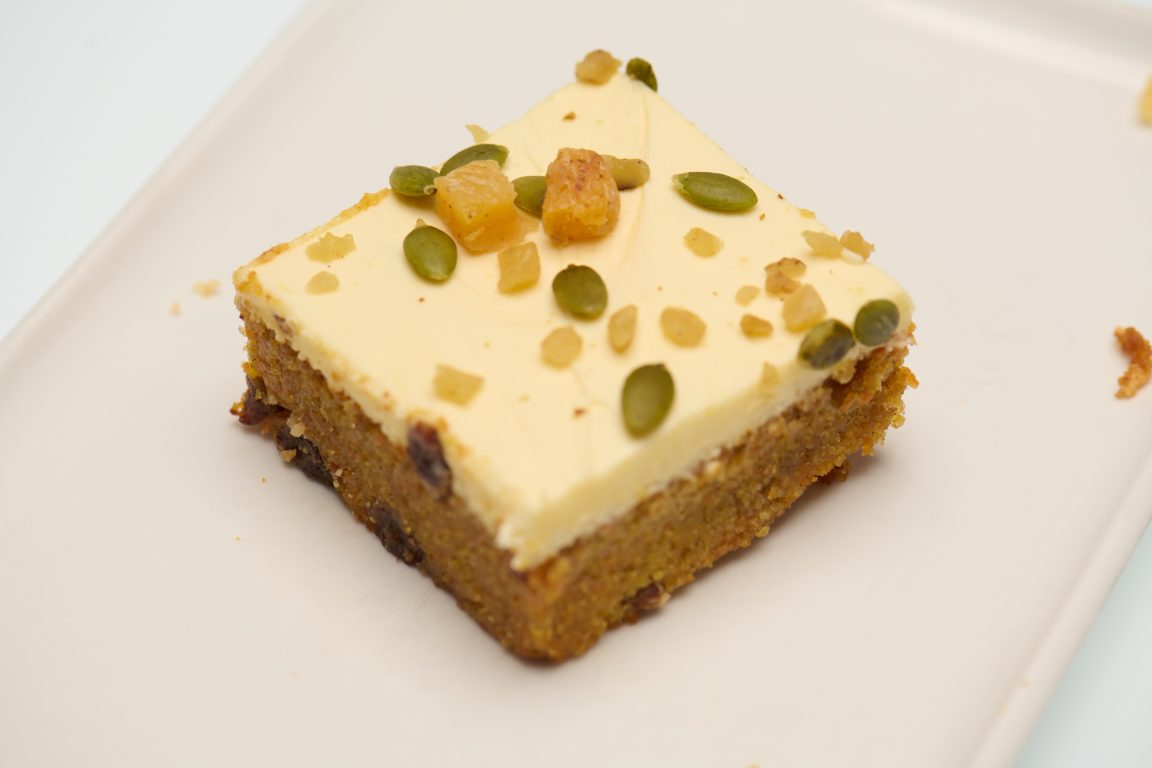 Carrot Cake Slice (LG) (12 Portions)