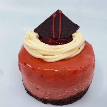 Strawberries & Cream Cheesecake (8)