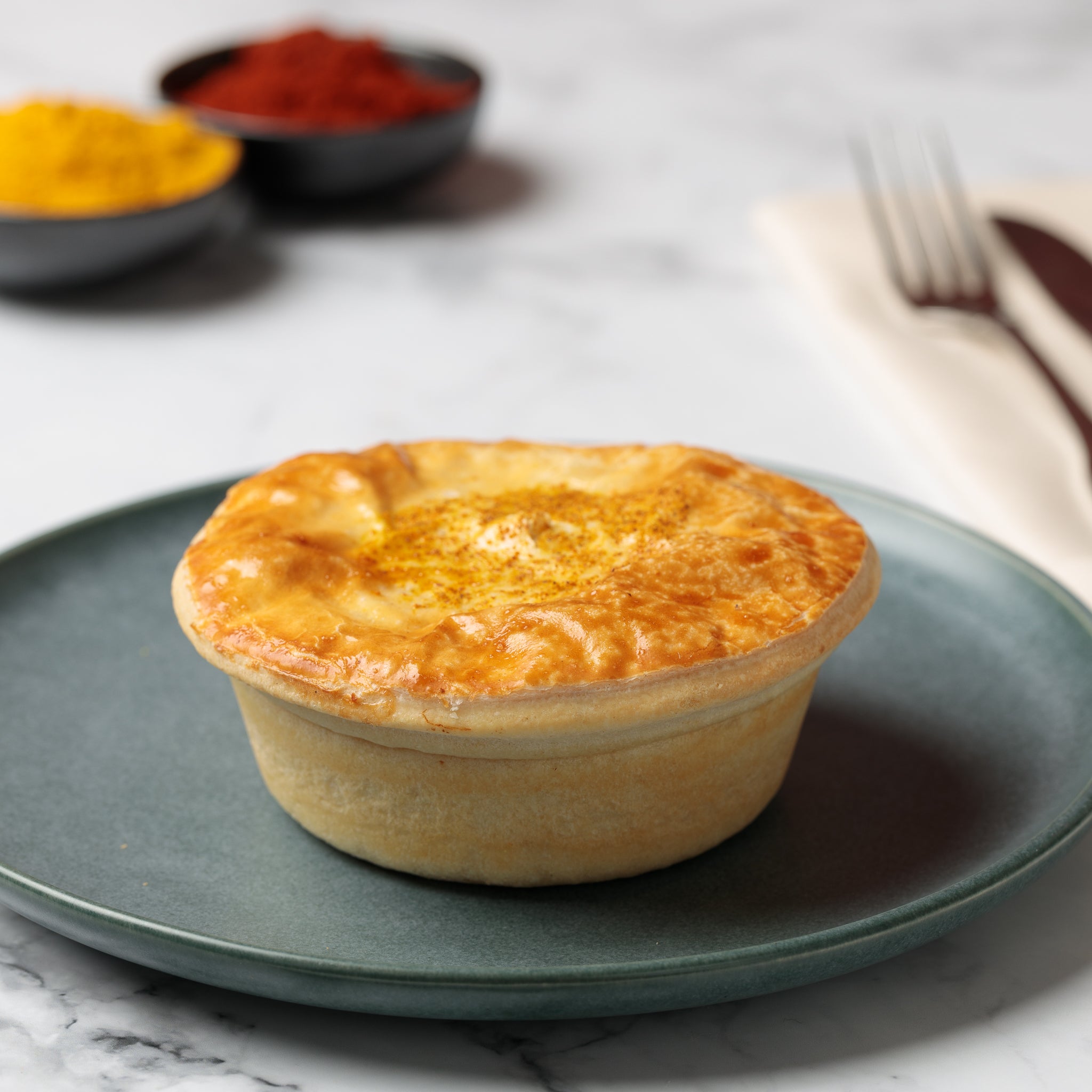 Ivan's Beef & Curry Pies 220g (12)