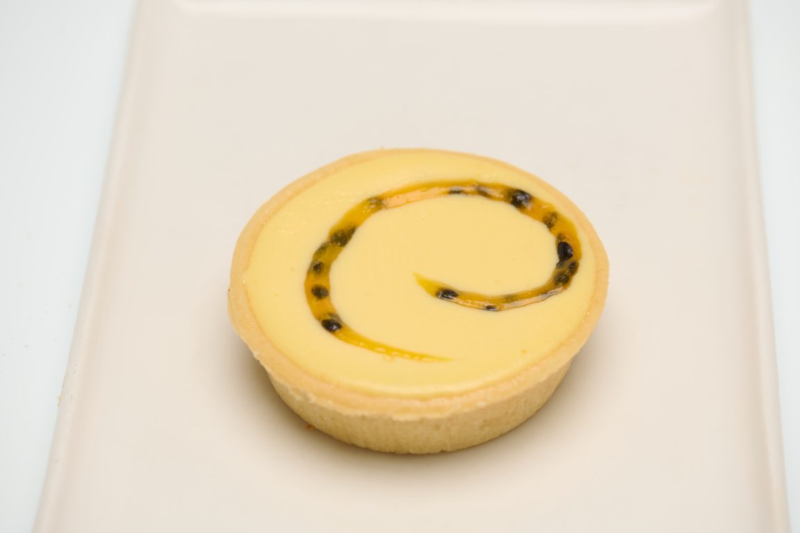 Passionfruit Tart IND (8 Portions)